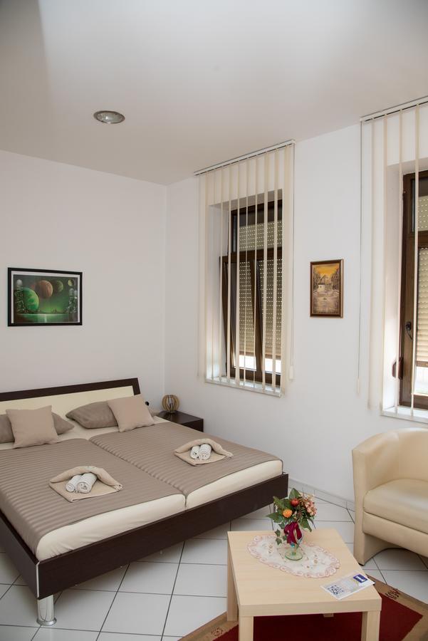 דארובר Rooms Vendi מראה חיצוני תמונה